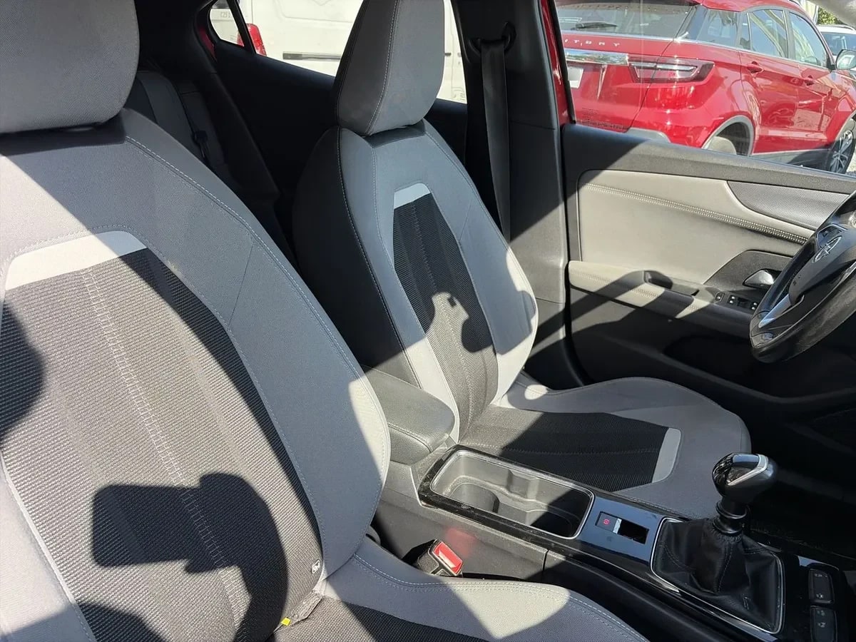 Opel Mokka 1.2t Elegance 4x2 Mt6 5p año 2022