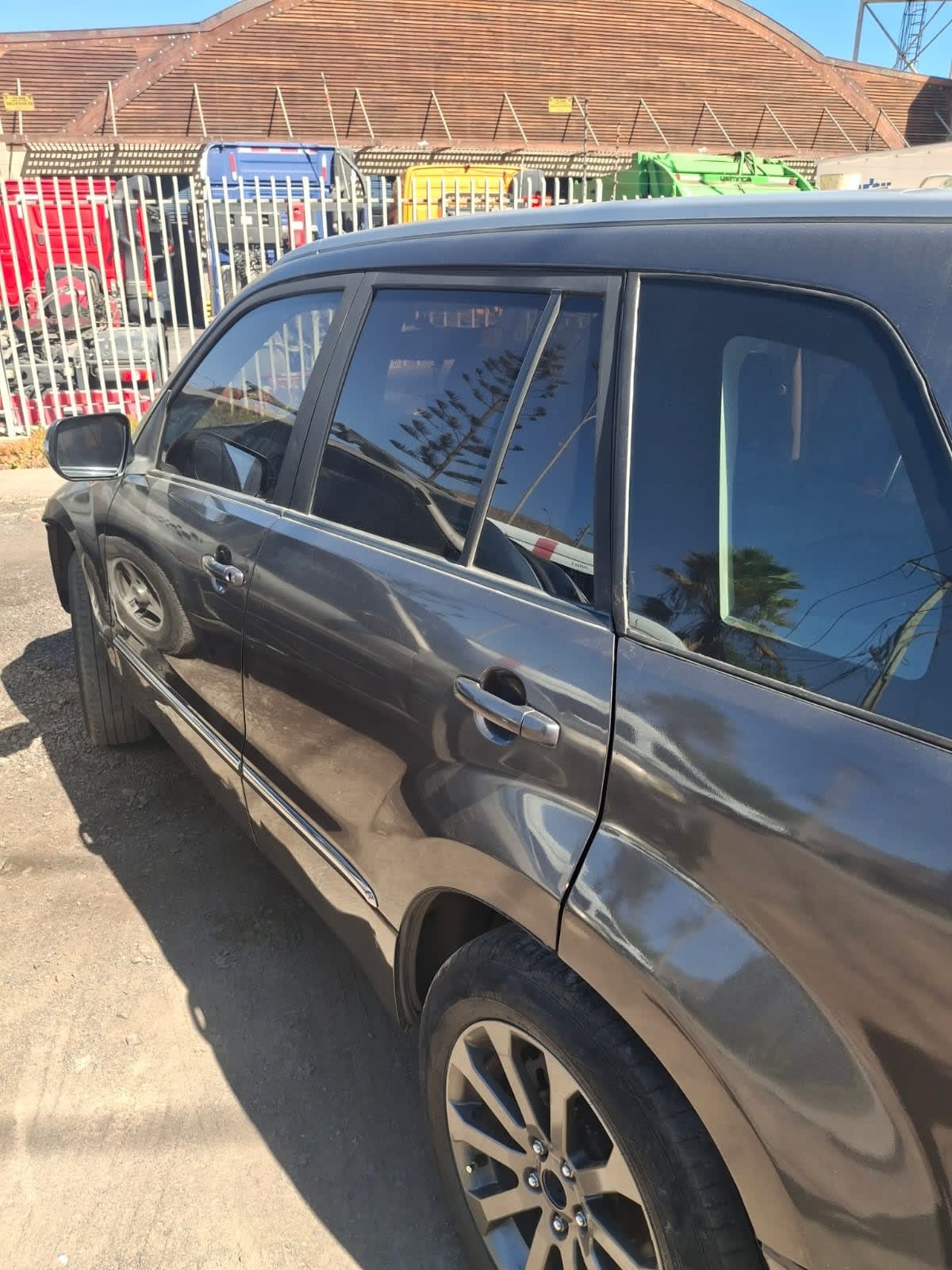 SUZUKI GRAND NOMADE 2.4 N Glx Sport Mt 4x4 año 2017