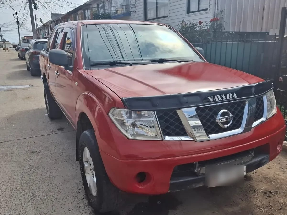 NISSAN NAVARA 2.5 C/s Mt 4x4 Diesel año 2013