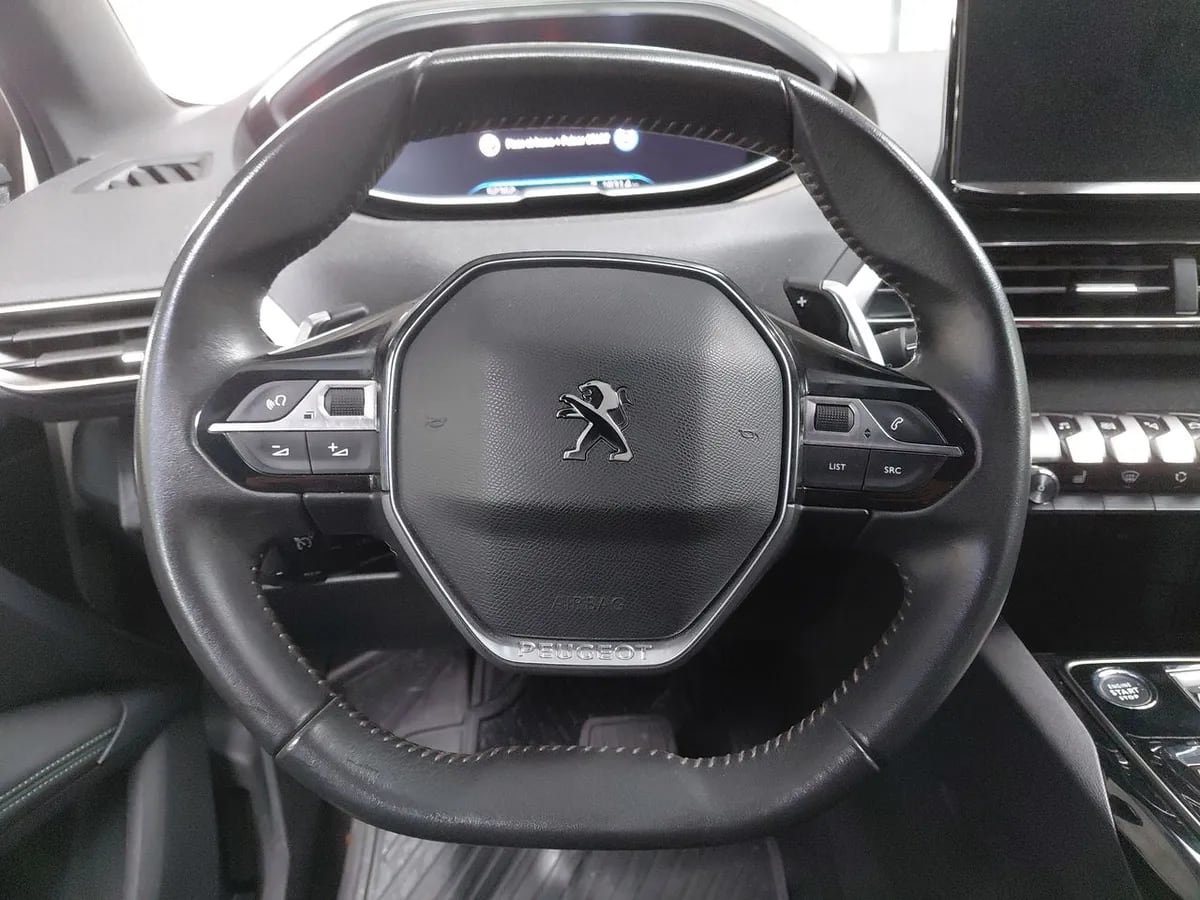 Peugeot 3008 1.5 Allure Pack Bluehdi 130 4x2 Eat8 5p año 2024