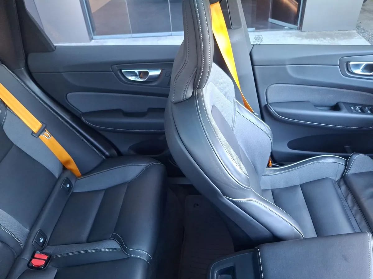 Volvo Xc60 2.0t T8 Polestar Engineered Hybrid Awd At 5p año 2025