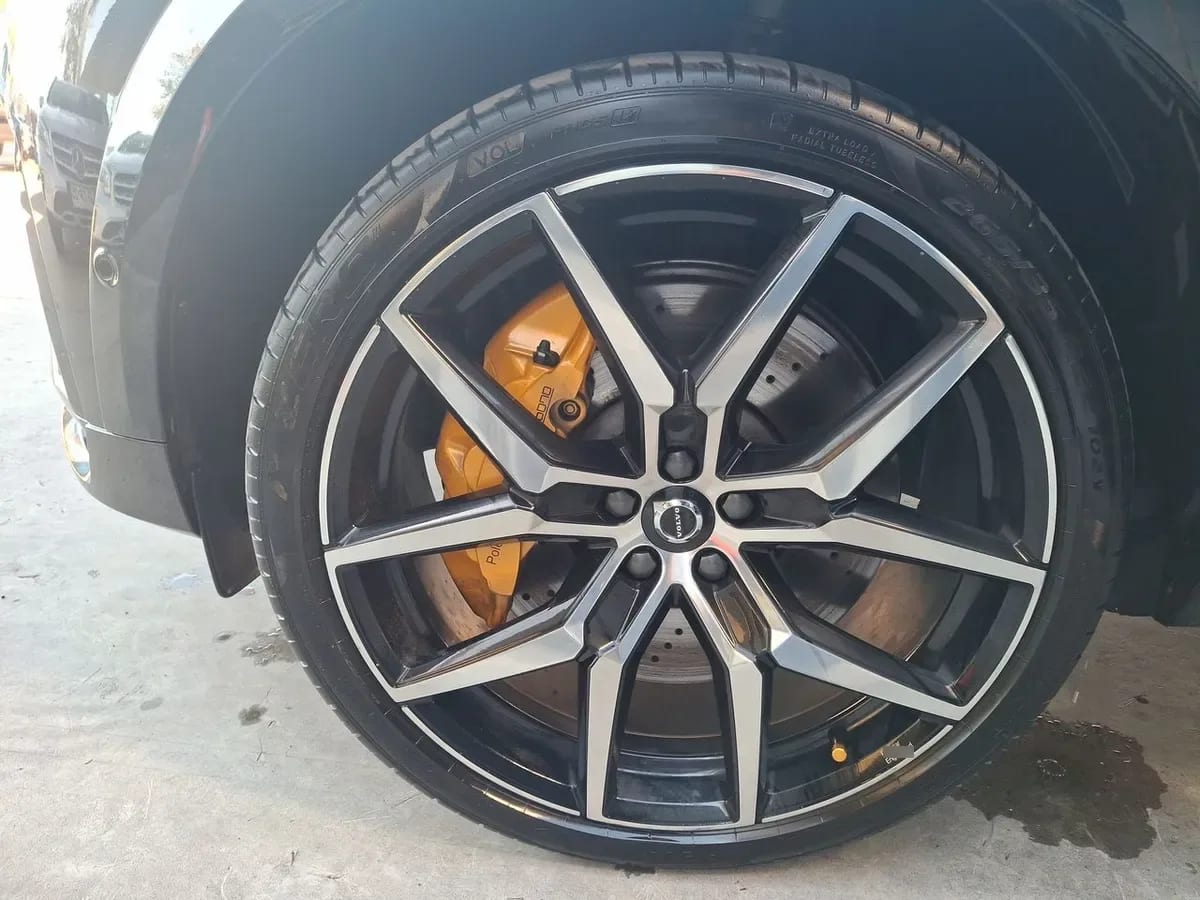 Volvo Xc60 2.0t T8 Polestar Engineered Hybrid Awd At 5p año 2025