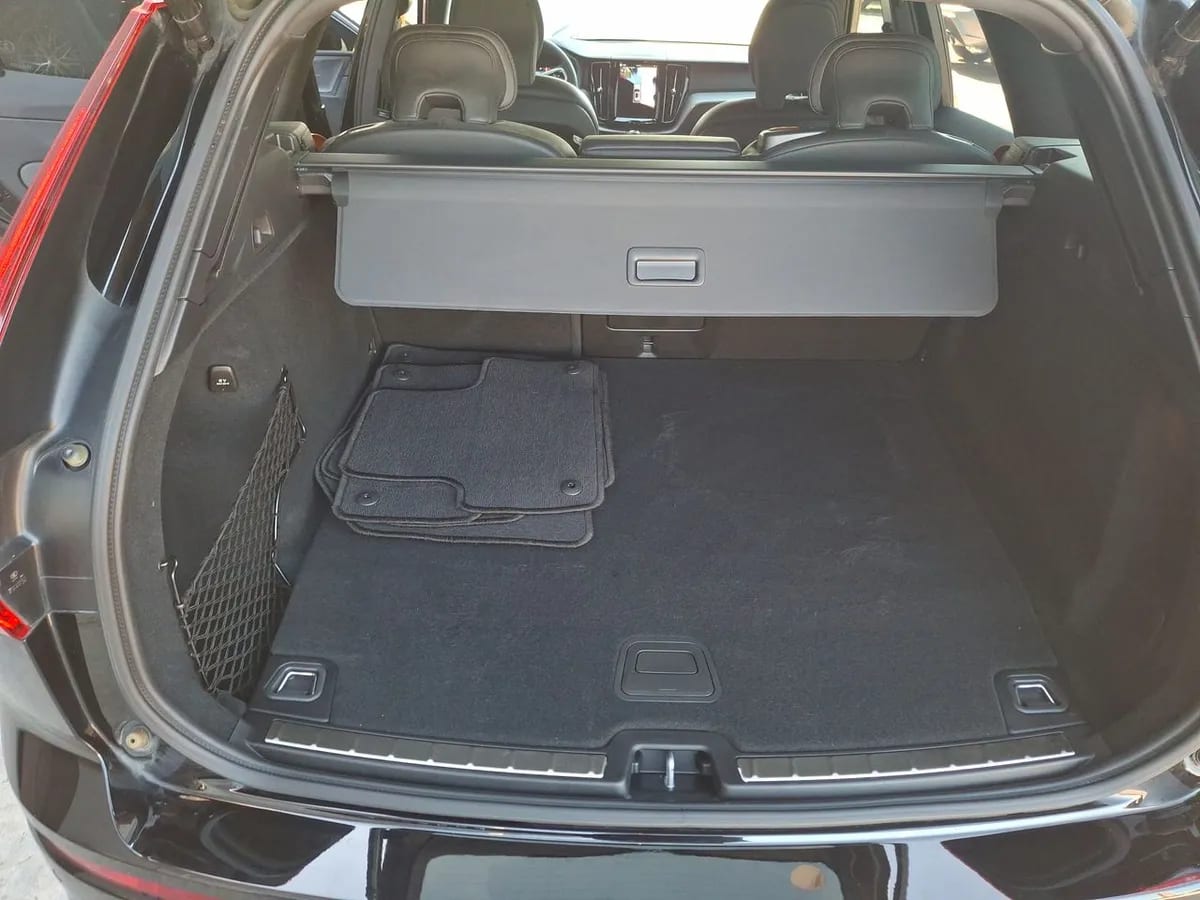 Volvo Xc60 2.0t T8 Polestar Engineered Hybrid Awd At 5p año 2025