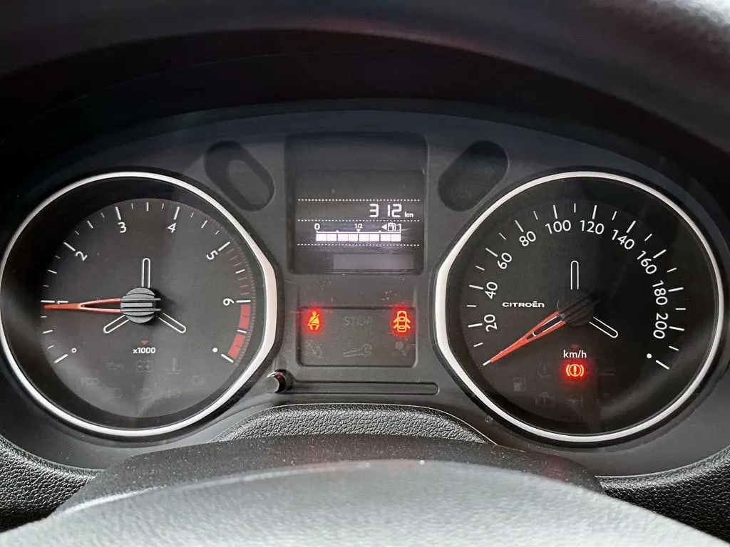 Citroen C-elysee C Elysee 1.5 Blue Hdi 100bvm6 Mt año 2025