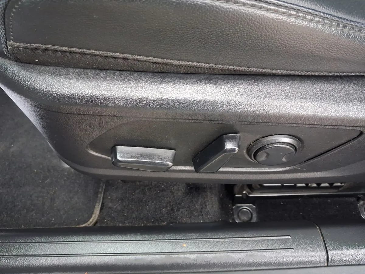 Hyundai Tucson 1.6 Nx4 Limited 4wd At 5p año 2024