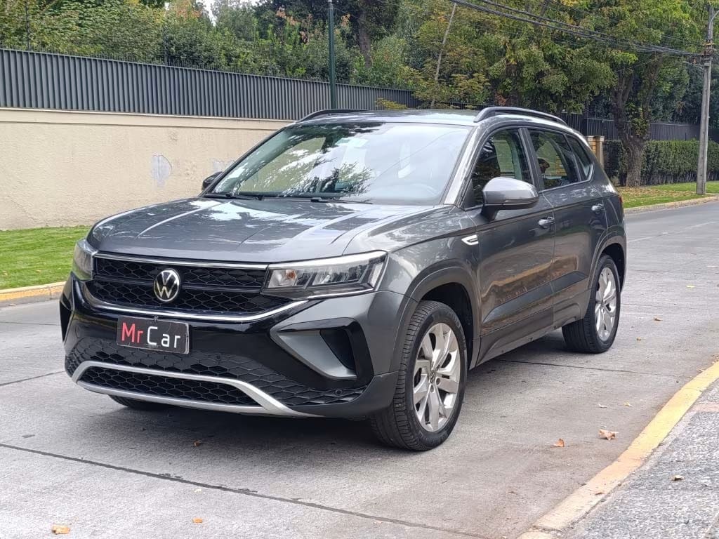Volkswagen Taos Comfortline año 2023