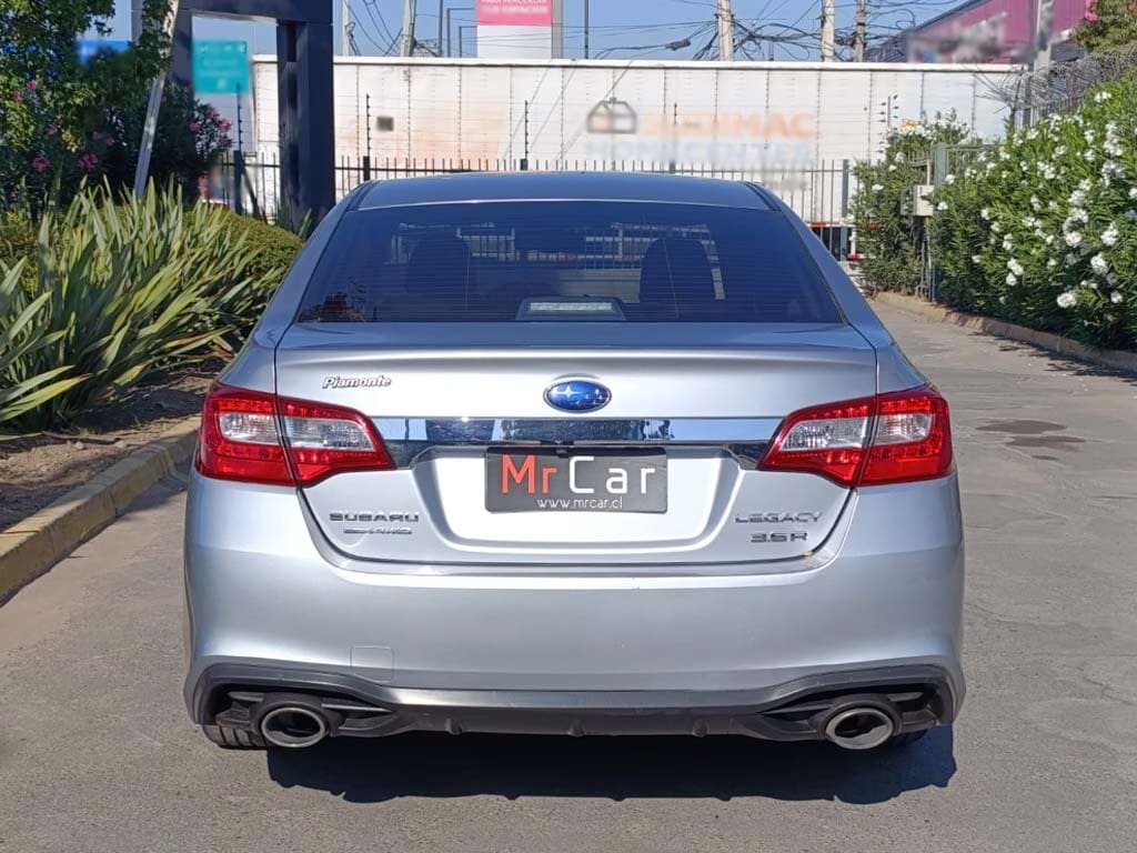 Subaru Legacy 3.6r año 2019