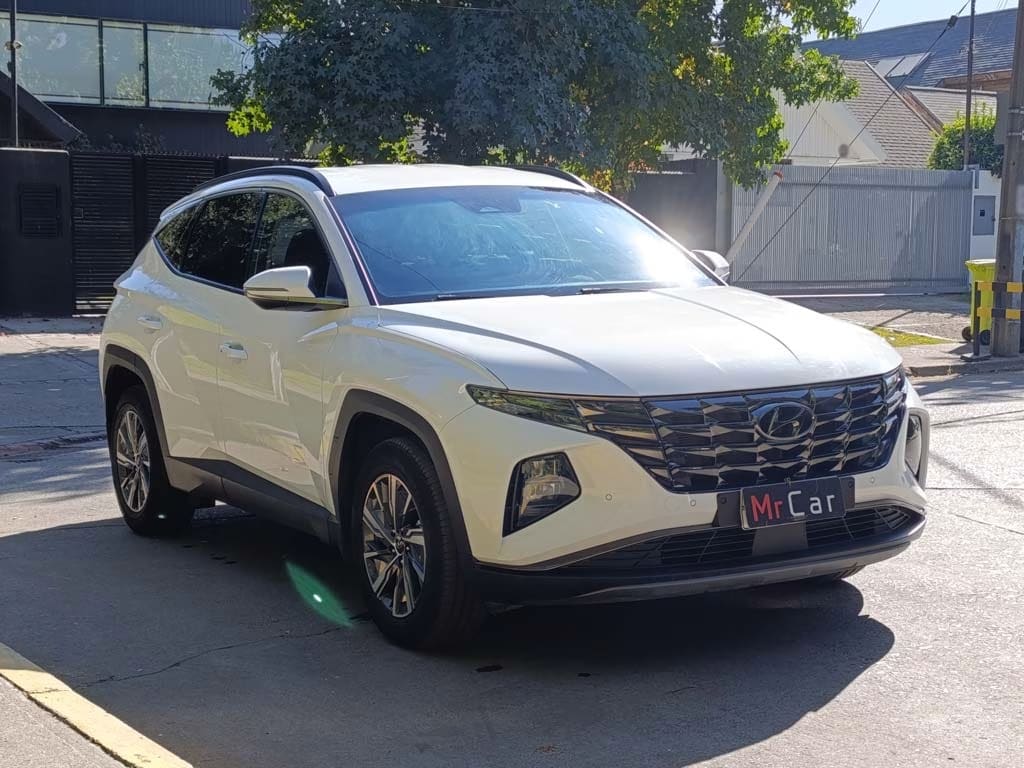 Hyundai Tucson Híbrido año 2023