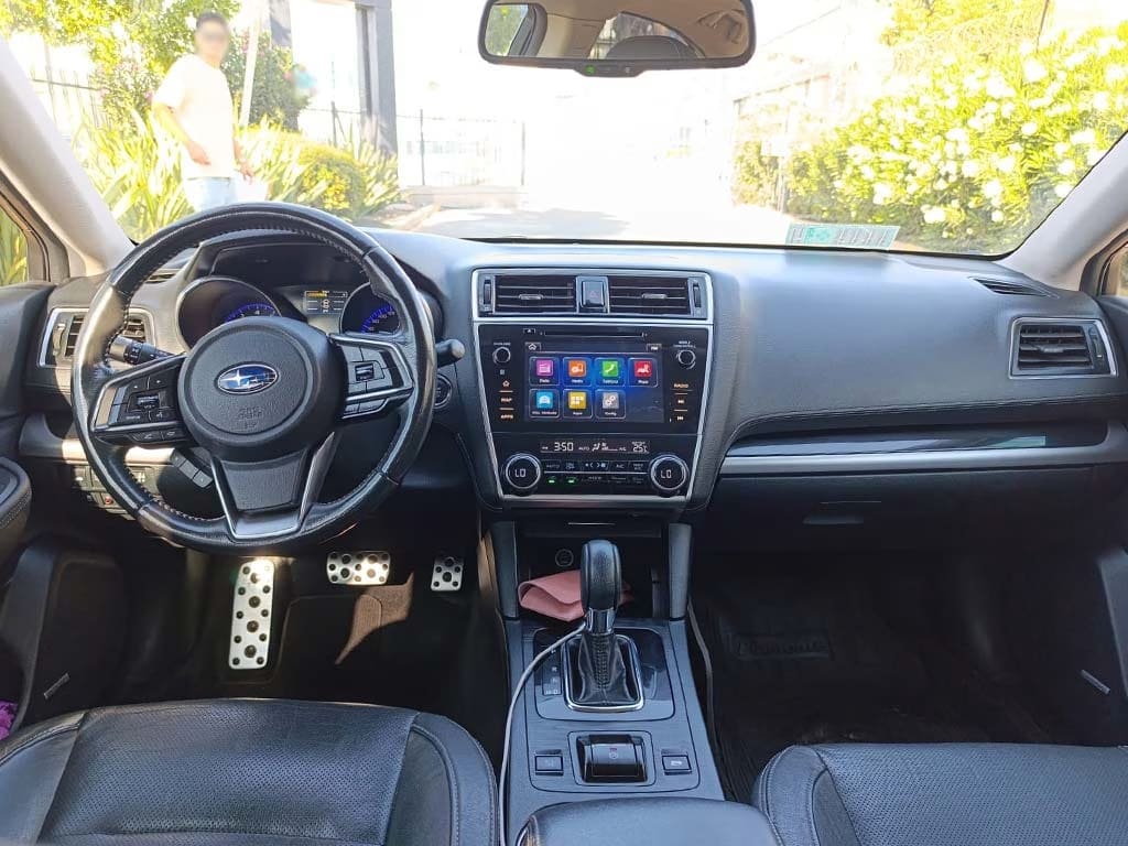 Subaru Legacy 3.6r año 2019