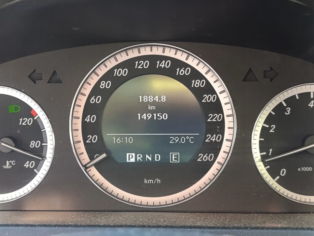 Mercedes Benz C180 Cgi Blueefficiency año 2011