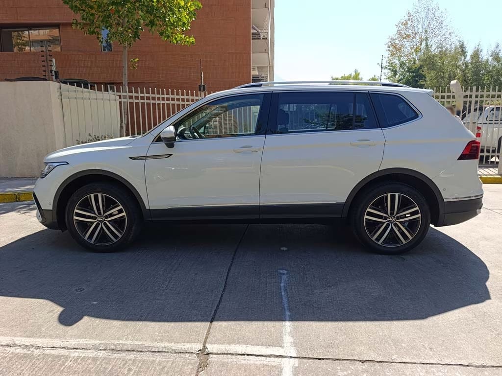 Volkswagen Tiguan Highline año 2023