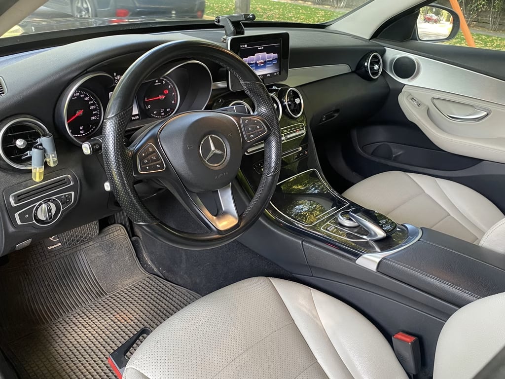 Mercedes Benz C180 1.6 año 2015