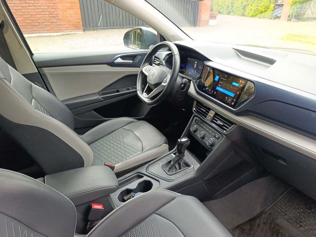 Volkswagen Taos Comfortline año 2023