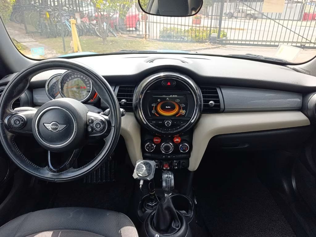 Mini Cooper Hb año 2019