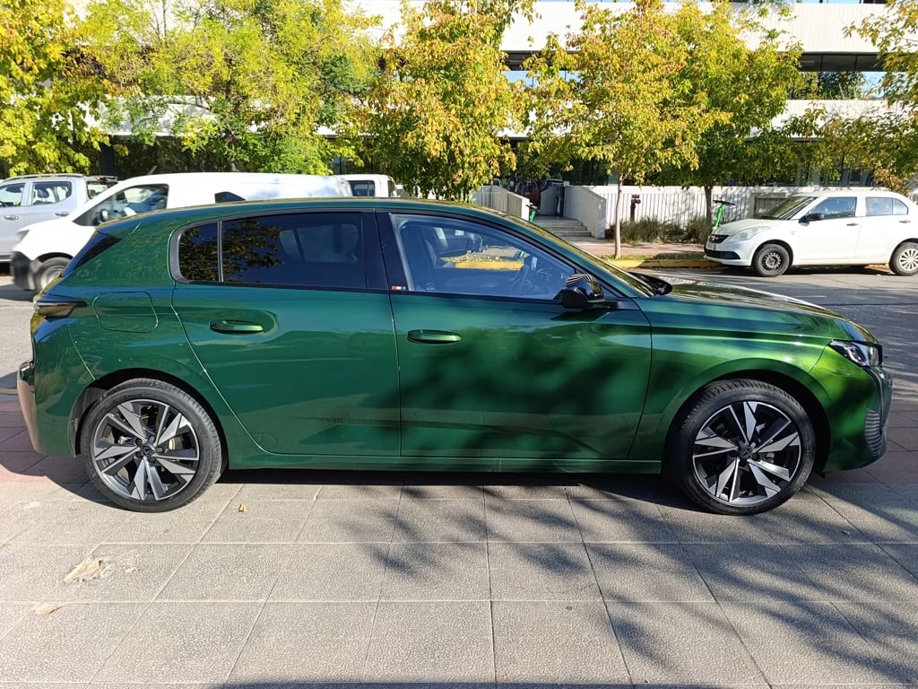 Peugeot 308 Puretech 150 año 2024