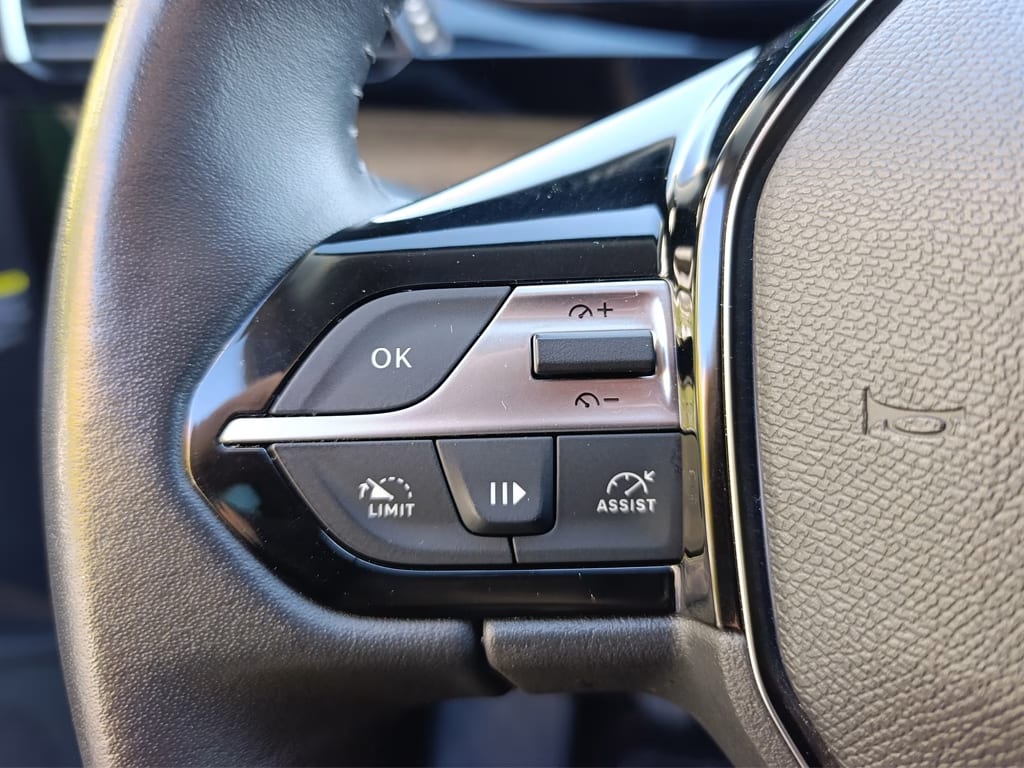 Peugeot 308 Puretech 150 año 2024
