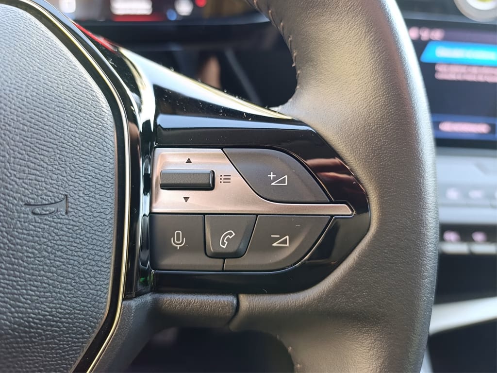 Peugeot 308 Puretech 150 año 2024