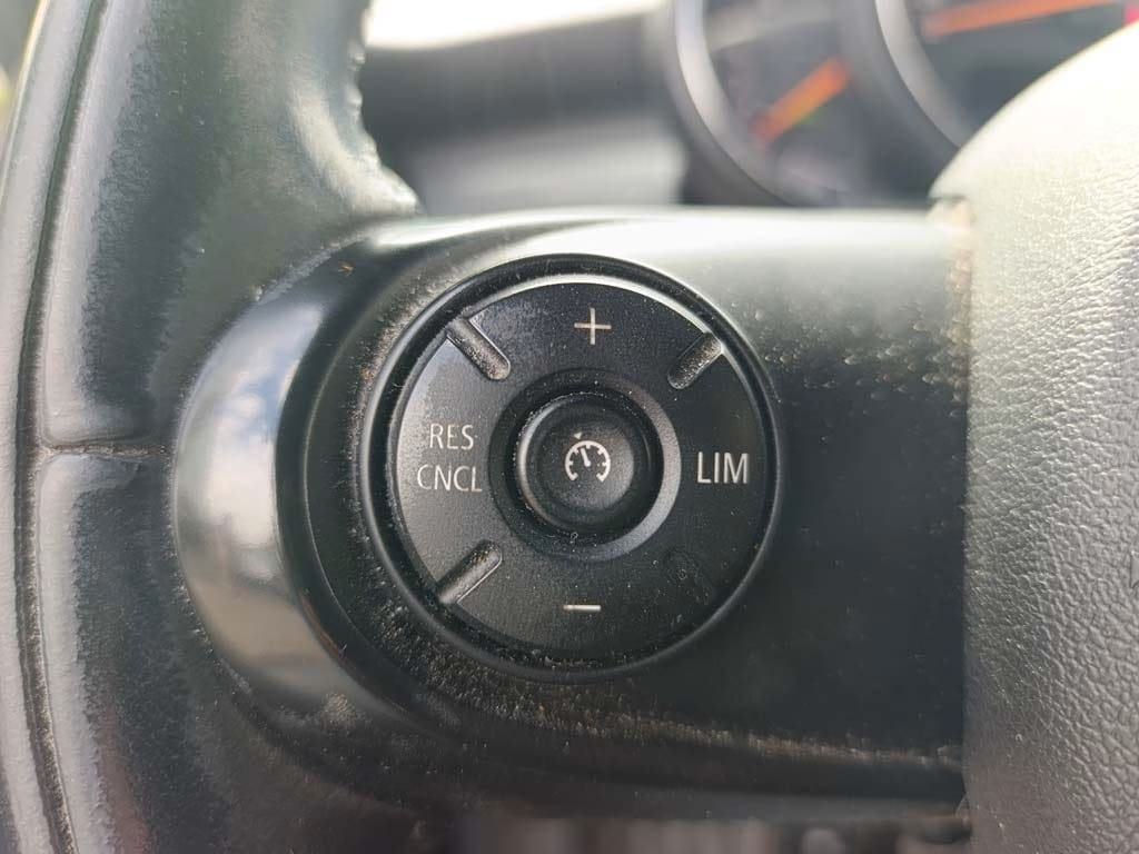 Mini Cooper Hb año 2019