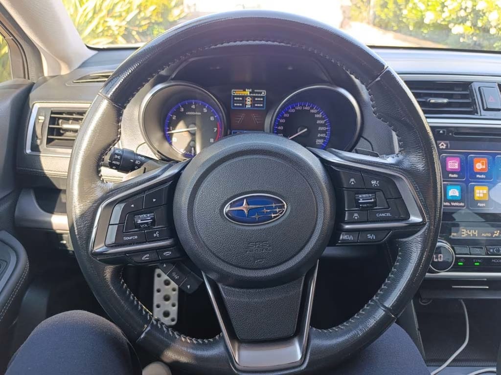 Subaru Legacy 3.6r año 2019