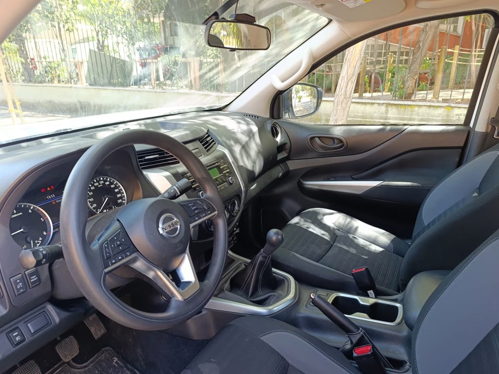 Nissan Navara Dcab año 2022