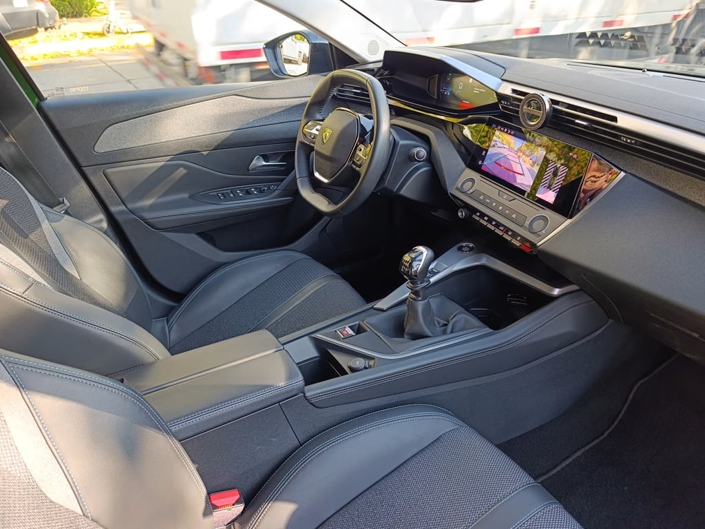 Peugeot 308 Puretech 150 año 2024