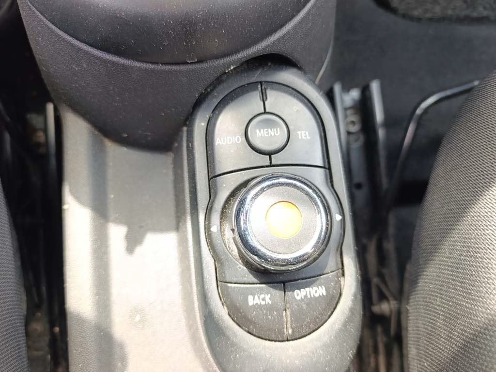 Mini Cooper Hb año 2019