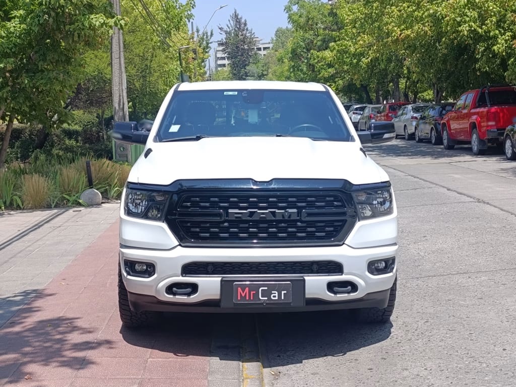Ram 1500 Bighorn 4x4 año 2022