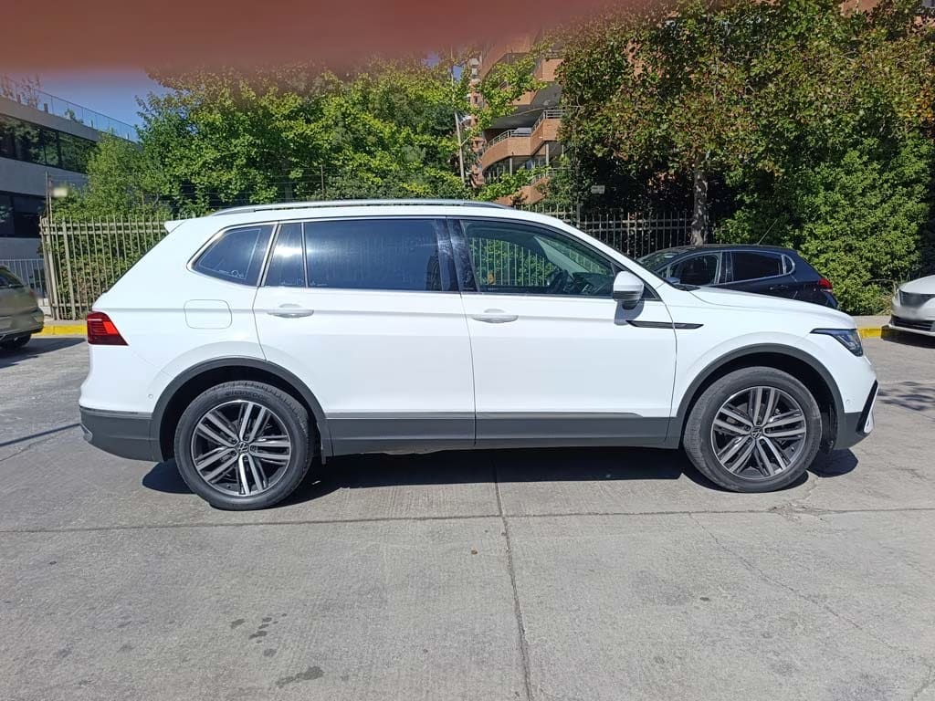 Volkswagen Tiguan Highline año 2023