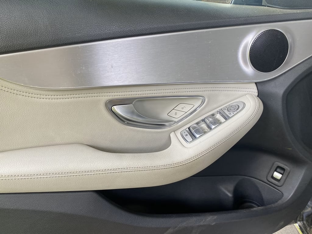 Mercedes Benz C180 1.6 año 2015