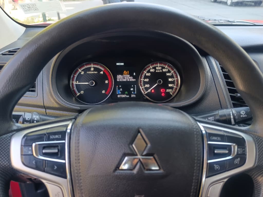 Mitsubishi L200 Katana Crt 4x4 año 2024