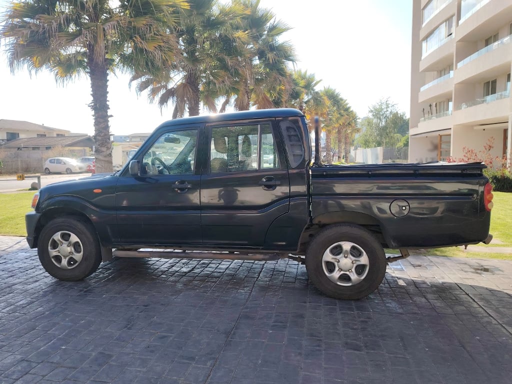 Mahindra Pik Up Pick Up 4x2 Diésel año 2014