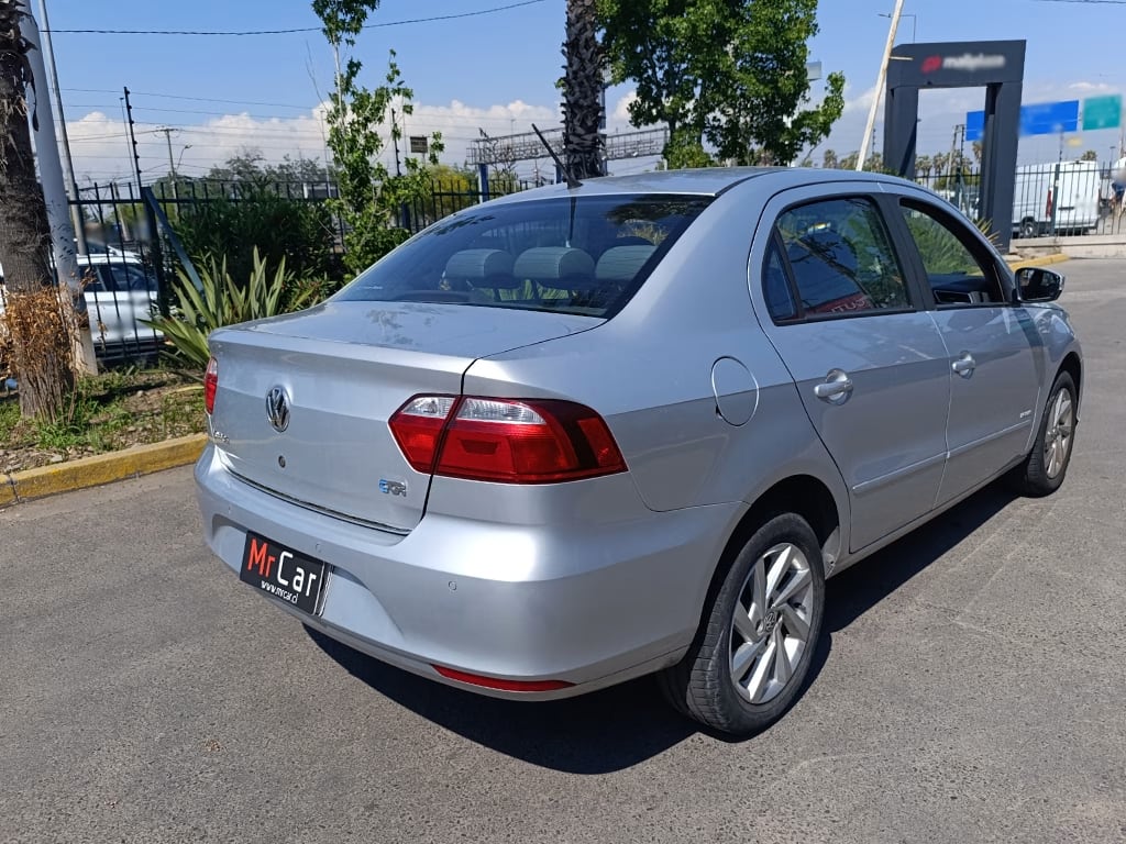Volkswagen Voyage Higline año 2019