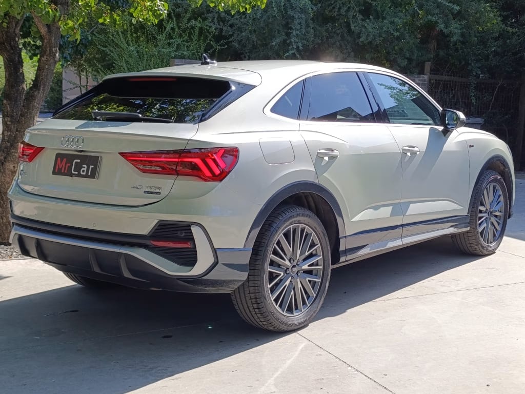 Audi Q3 Sline 40 Tfsi Quattro año 2021