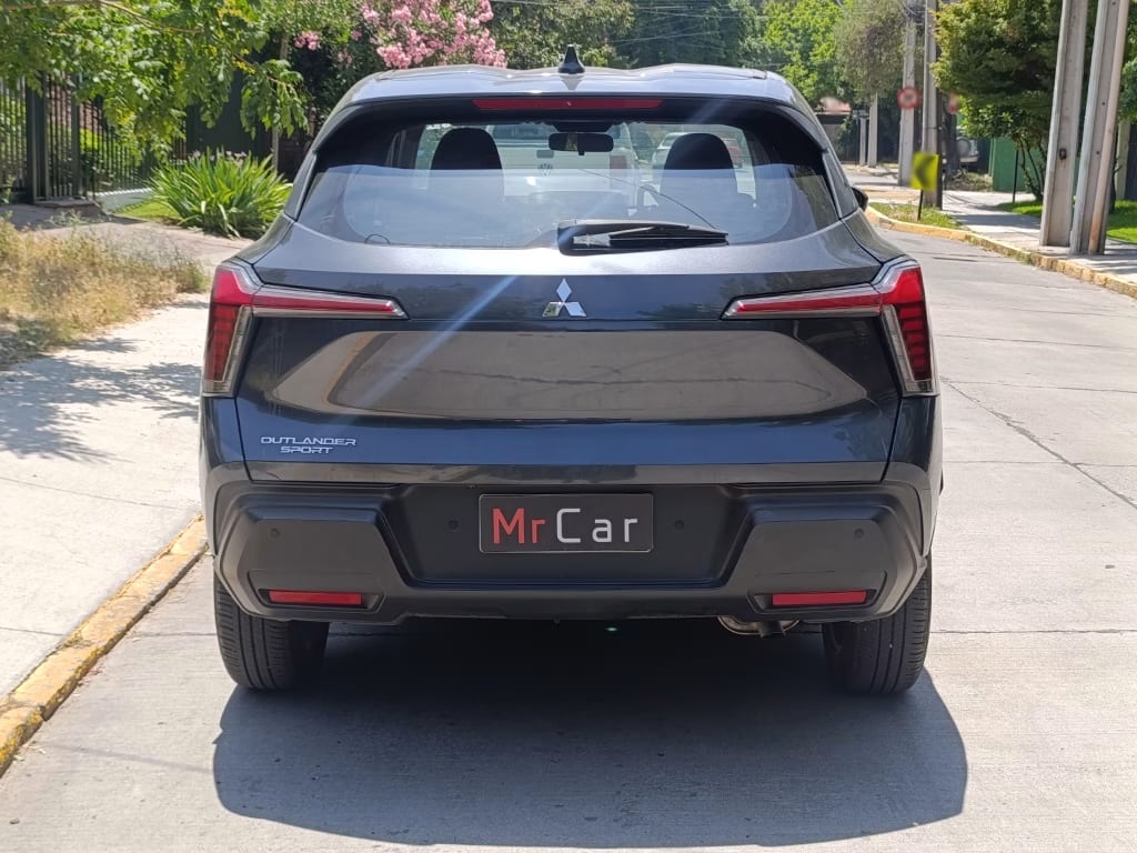 Mitsubishi Outlander Sport Gl año 2025