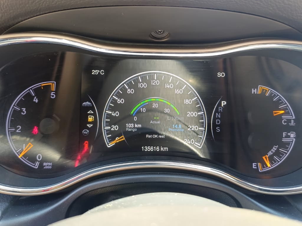 Jeep Grand Cherokee Limited año 2016