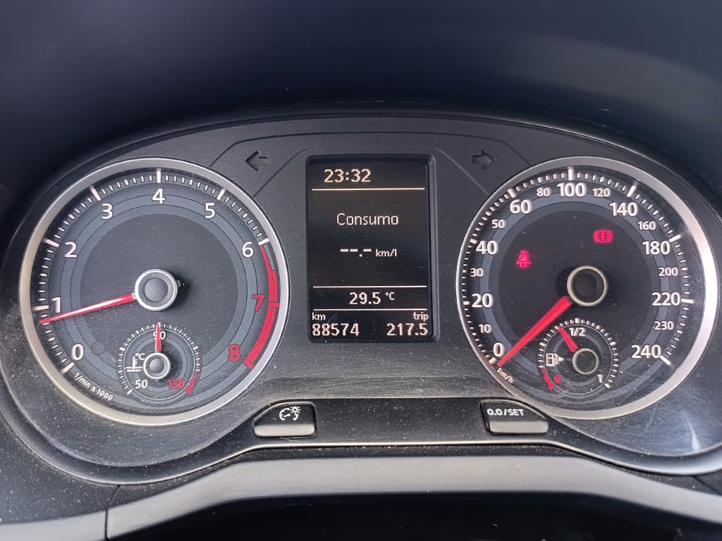 Volkswagen Voyage Higline año 2019
