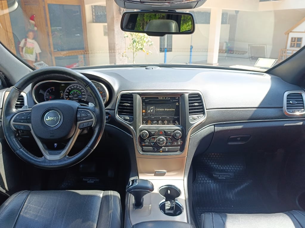 Jeep Grand Cherokee Limited año 2016