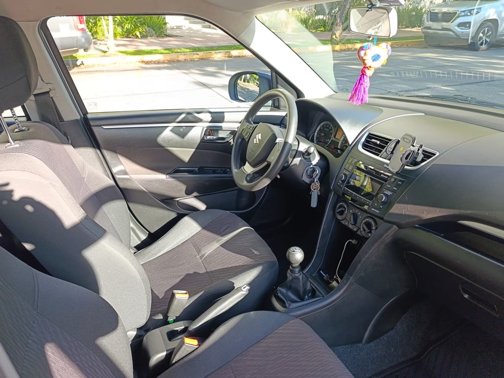 Suzuki Swift Gl año 2018