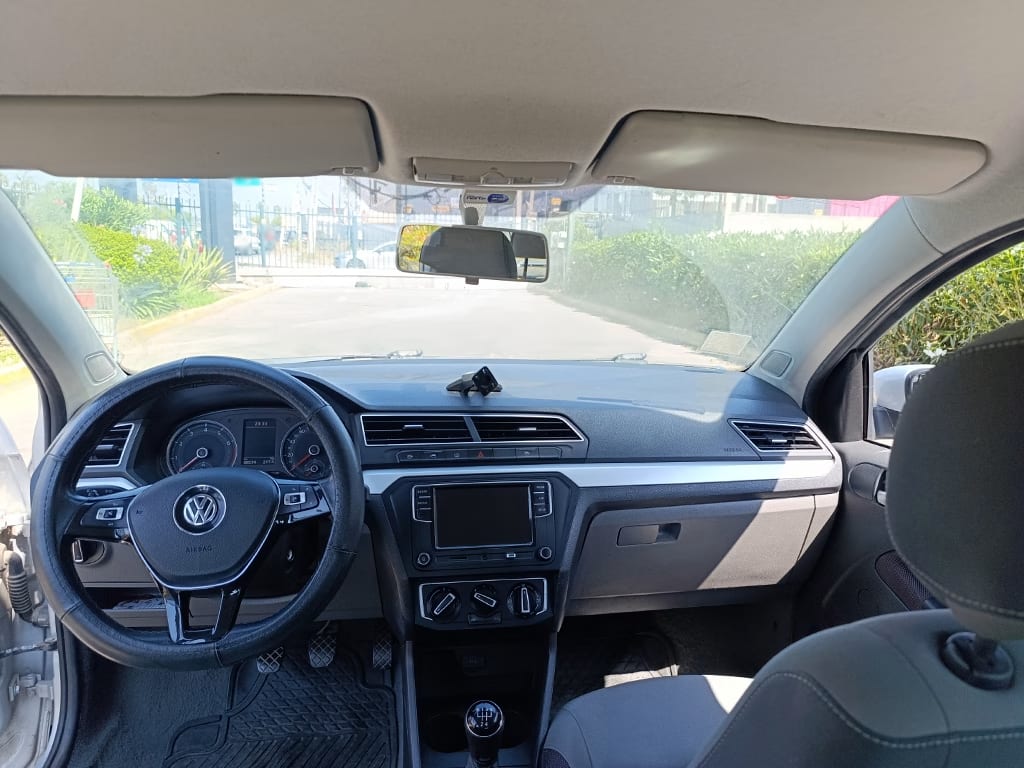 Volkswagen Voyage Higline año 2019