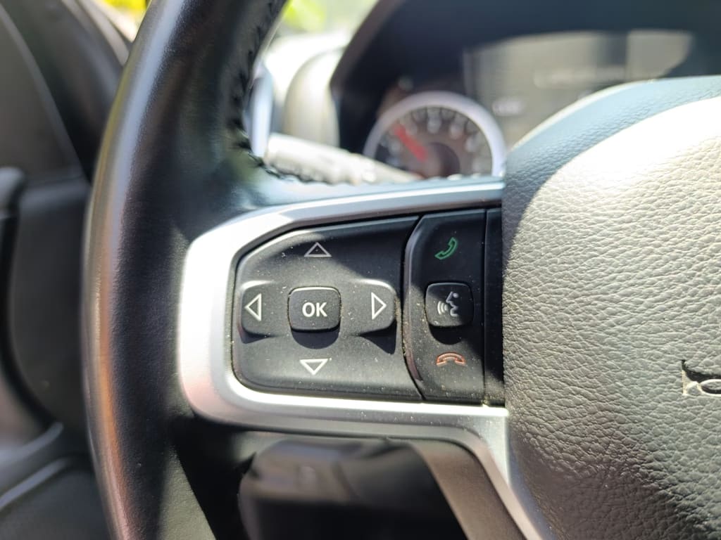 Ram 1500 Bighorn 4x4 año 2022
