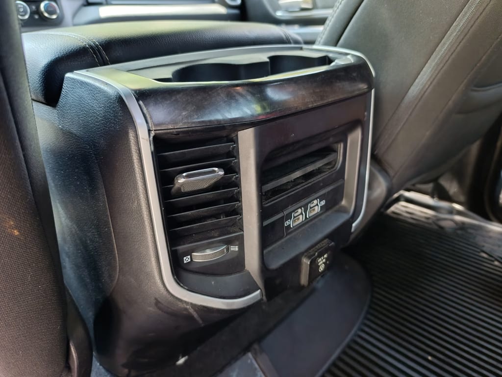Ram 1500 Bighorn 4x4 año 2022