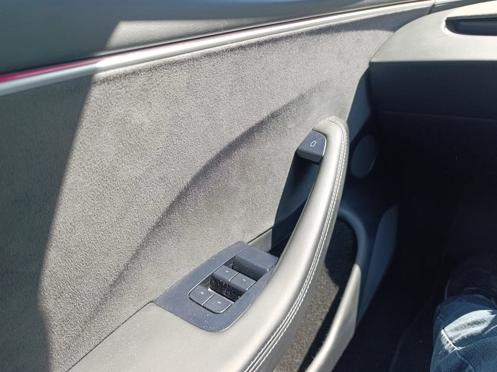 Tesla Model 3 Dual Motor-Long Range año 2025