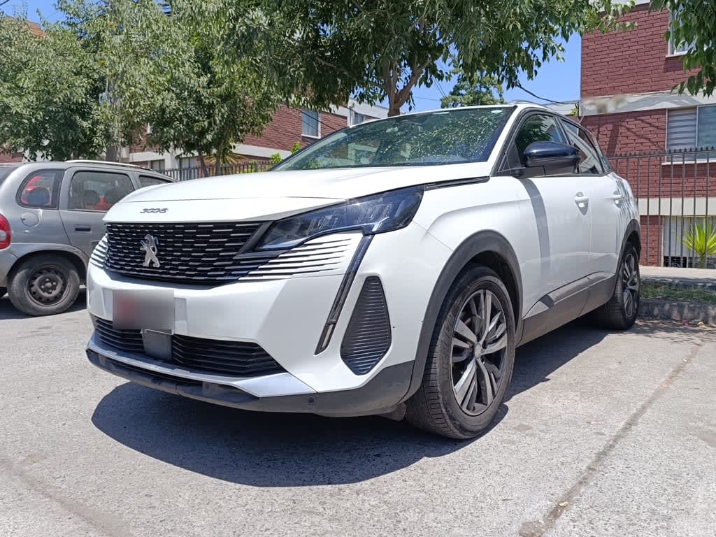 Peugeot 3008 Allure Pack año 2022
