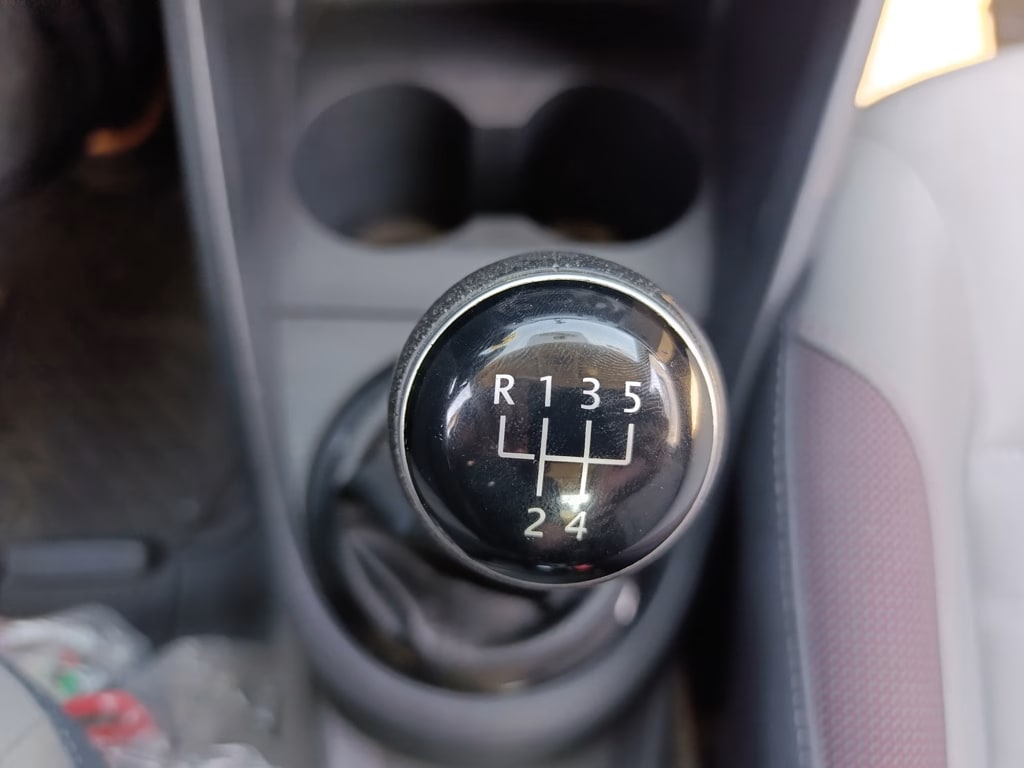 Volkswagen Voyage Higline año 2019