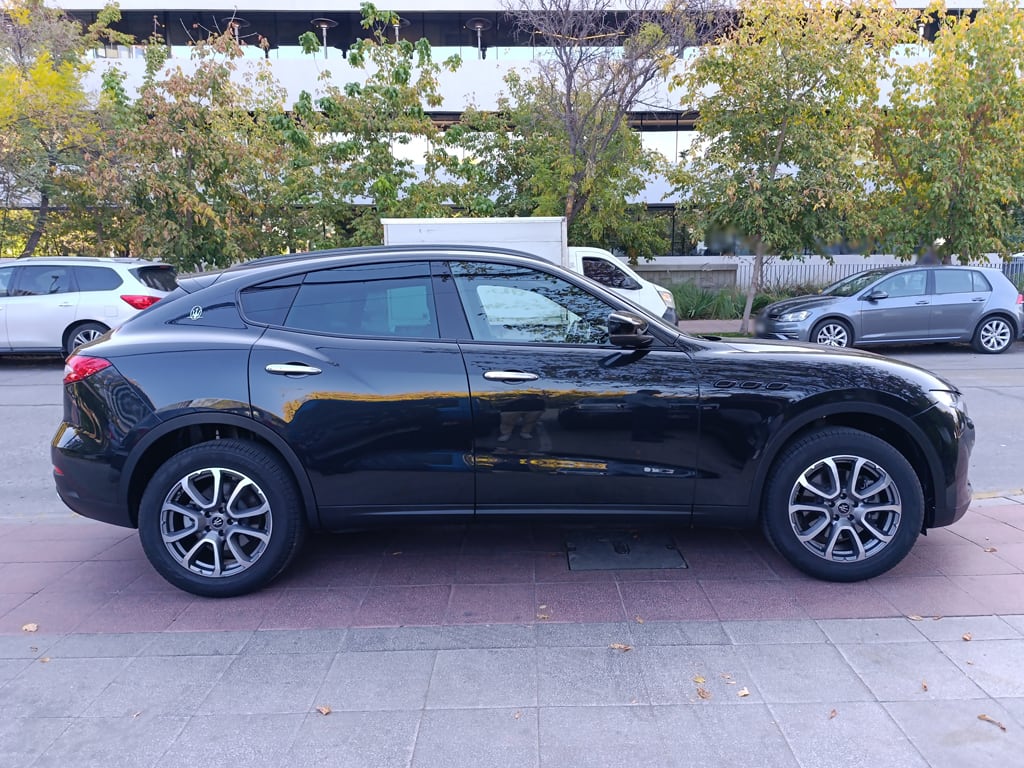Maserati Levante Prima 4x4 año 2020