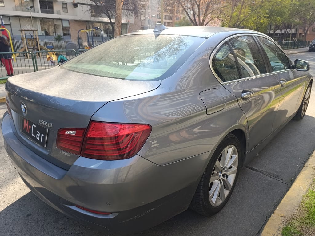Bmw 520 I Lci año 2015