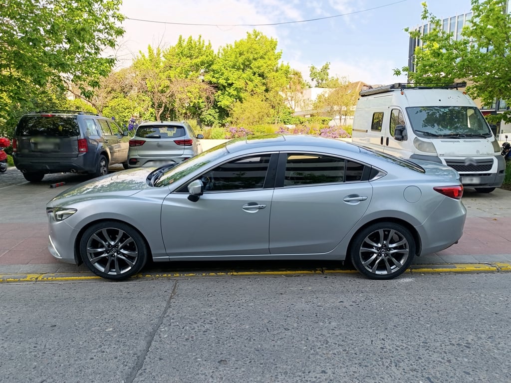Mazda Mazda New 6 Gt 2.2 D año 2017