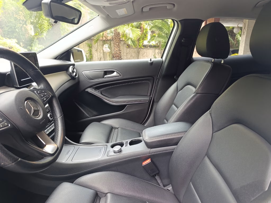 Mercedes Benz Gla 200 Gla200 año 2020