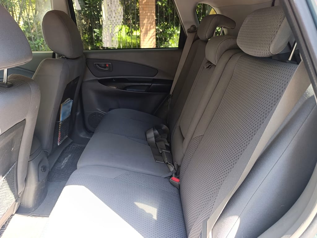 Hyundai Tucson Gl 4x4 año 2010
