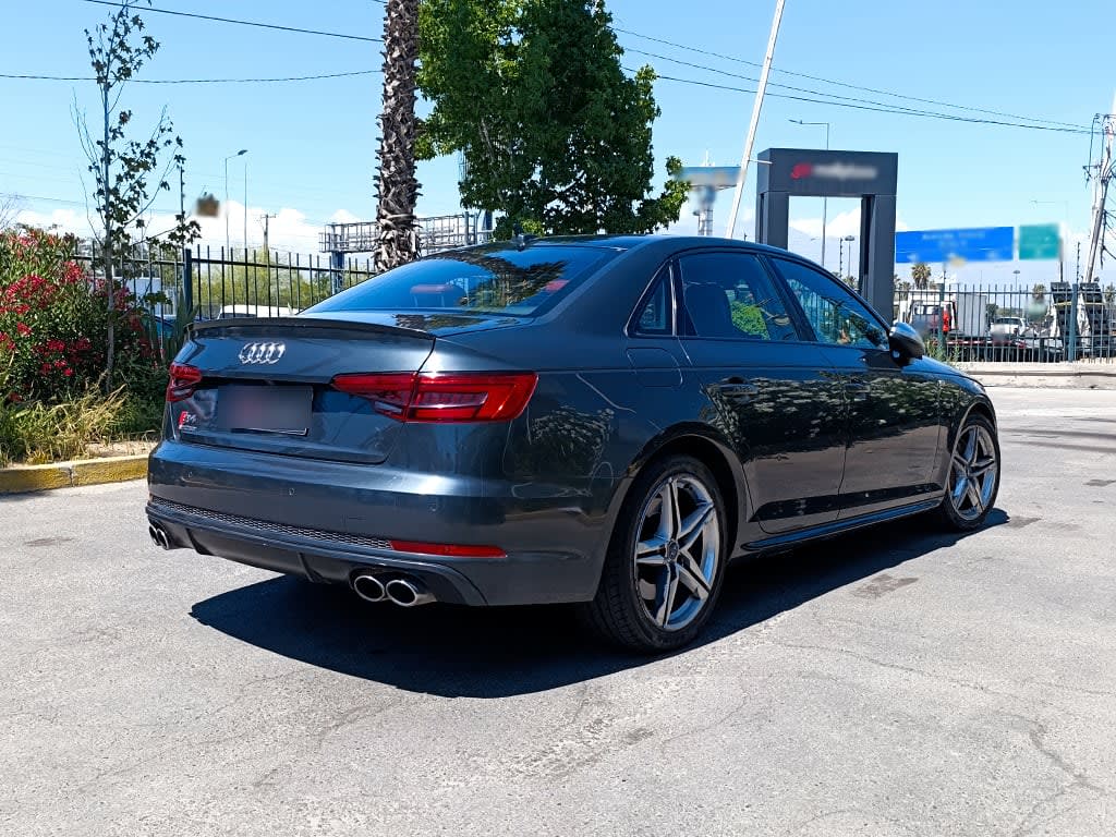 Audi Audi S4 Tfsi At año 2018